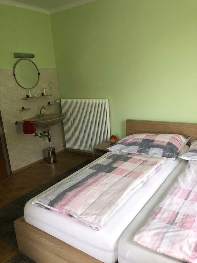 Gasthof-Pension Reidnwirt Baldramsdorf Eksteriør billede