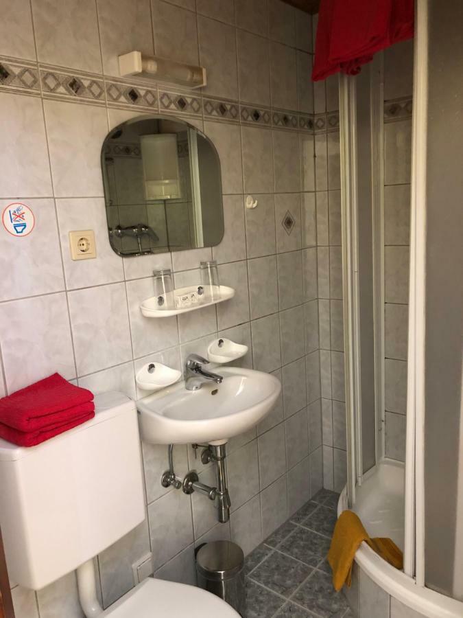 Gasthof-Pension Reidnwirt Baldramsdorf Eksteriør billede